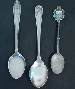 MS LTD EPNS Sheffield Spoons Pair And San Remo Souvenir Spoon, Vintage - Picture 1 of 5