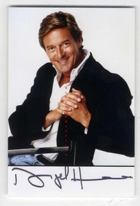 Nigel Havers vintage signed postcard - Afbeelding 1 van 1