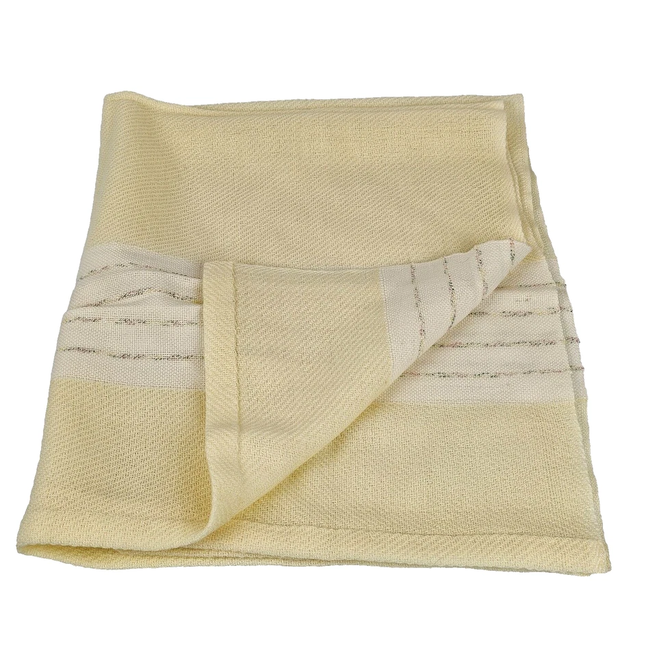 Manta de bebé unisex tejida a mano Churchill Weavers de colección amarilla blanca a rayas Foto 1 de 3