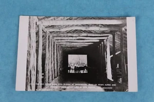 VINTAGE RPPC ECHTES FOTO POSTKARTE PFERD SCHEUNE PETE FRANZÖSISCHE RANCH FRANZÖSISCH, OREGON - Bild 1 von 3