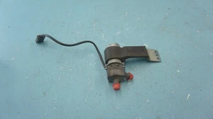 MERCEDES    W126  560SEL 560SEC 420SEL  380SEC 500SEC  , WATER CIRCULATION PUMP - Picture 1 of 9