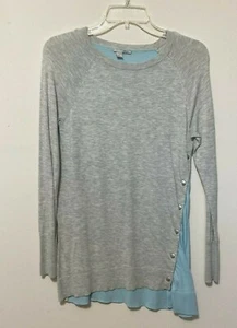 Blusa suéter gris halógena para mujer talla pequeña manga larga mezcla de cachemir usada en excelente estado   - Imagen 1 de 6