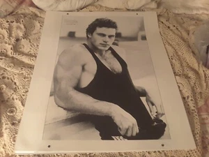 Vintage 1984 Jon-Erik Hexum B/W Magazine Pin-Up - Picture 1 of 4