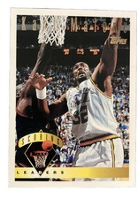 1995-96 Topps Utah Jazz Basketball Card #9 Karl Malone LL  Scoring Leaders