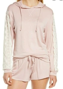 Flora Nikrooz Pajamas Lounge 2 Piece Sleepwear Set SZ M Pink Women's Shorts Top - Picture 1 of 9