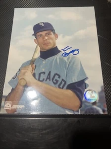 KEN BERRY  CHICAGO WHITE SOX  ACTION SIGNED 8x10 - Picture 1 of 1