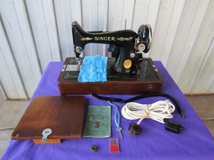 SINGER SEWING MACHINE 99K Knee Lever w/Lid and Key Vintage - Picture 1 of 15