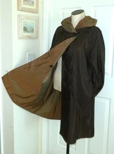 MYCRA PAC Donatella Pleat Hood Reversible Bronze/Dark Chocolate Raincoat 0 P S/M - Picture 1 of 23