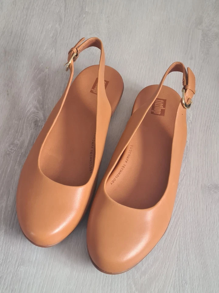 fitflops tan leather slingback shoes size 7, pls check pics before you buy  - Image 1 of 4