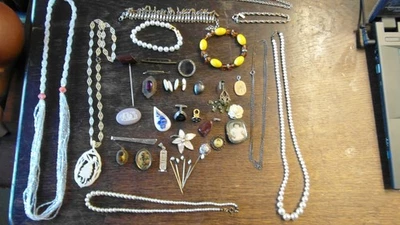kleine Sammlung Modeschmuck - Bild 1 von 4