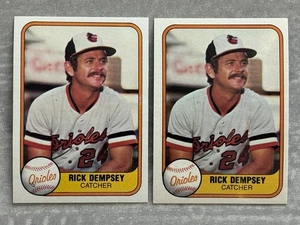 (2) 1981 Fleer RICK DEMPSEY "Small Hand" Error & Corrected Baseball Cards #177 - Picture 1 of 3