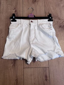 Girls White Frayed Denim Shorts Ages 12-13 Years Old H&M - Picture 1 of 15