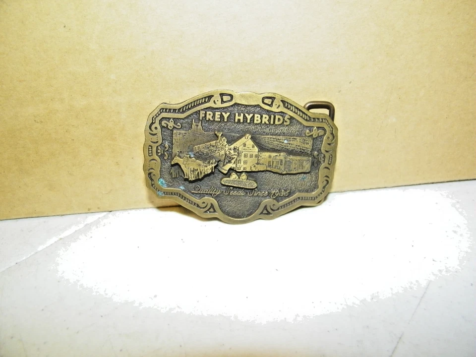 Semillas de calidad híbridas Frey vintage desde 1935 hebilla de cinturón Gilman Illinois Foto 1 de 2