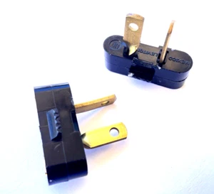 2 Pioneer Speaker Plug Connectors SX-525 SX-626 SX-727 SX-828 SX-990 SX-1000 - Picture 1 of 8