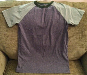 CAT & JACK TARGET BOYS SIZE M (8-10) = GRAY & GREEN COLORED SHORT SLEEVE T-SHIRT - Picture 1 of 11