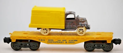 Lionel O Gauge Chesapeake & Ohio Flat Car w/ VTG Old Mack Delivery Truck Freight - Image 1 of 4