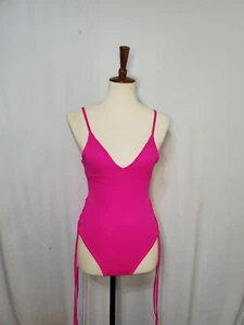 NWT Women’s Daisy Pink One Piece Bathing Suit Size Small - Picture 1 of 9
