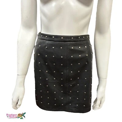 Minifalda negra con tachuelas de cuero suave sintética talla XS de Zara para mujer Foto 1 de 4
