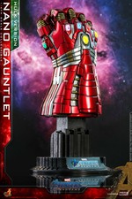 HOT TOYS Avengers Endgame 1/4 Nano Gauntlet (Hulk Version)