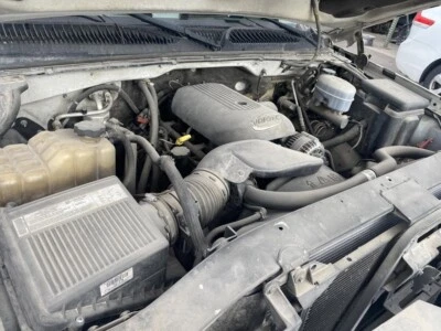 Used Engine Control Module (ECM) fits: 2005 Chevrolet Silverado 2500 pickup Elec - Image 1 of 4