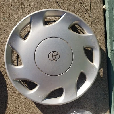** 1 Toyota Sienna колеса крышка ступицы колпак ступицы 1998 1999 2000 15» 42621-AE010 - Изображение 1 из 4