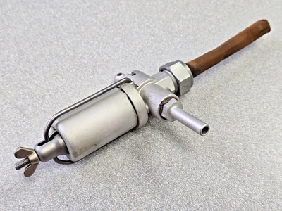 BONITO USADO ORIGINAL KARCO PORSCHE 356 356A 356B TANQUE DE COMBUSTIBLE VÁLVULA DE CIERRE PETCOCK Foto 1 de 4