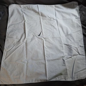 Nike Dusty Grey / Dark Loden Tennis Bandana federer nadal - Picture 1 of 2