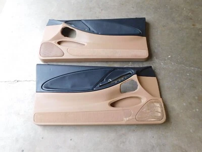 Nuevo de Lote Original Ford 1994 1998 Mustang paneles de puerta 1995 1996 1997 GT V6 tostado + negro Foto 1 de 4