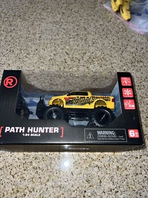 RadioShack ~Path Hunter Remote Control Monster Truck~ 1:24 Scale NOS New in Box - Image 1 of 4