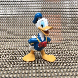 Disney Junior Donald Duck Minifigure Souvenir Toy Figure - Picture 1 of 8