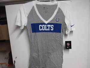 NIKE INDIANAPOLIS COLTS WOMENS V-NECK T SHIRT/TOP (XS) NWT $40 SOFT COTTON - Picture 1 of 6