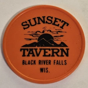 Sunset Tavern Black River Falls, WI Plastic Good For Token #1875 - Picture 1 of 2
