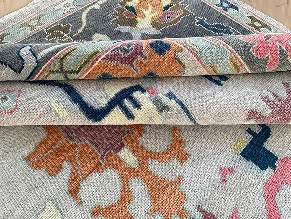 Vintage Oushak Rug – Hand Knotted Turkish Style Oushak Wool Carpet - Image 1 of 4