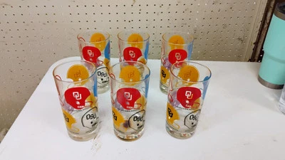 Lote De 6 Vasos De Colección 1976 Grandes 8 Fútbol Americano Casco Logo Tiendas TG e Y Foto 1 de 4