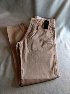NEW Hollister 28x30 Mens Straight Skinny Stretch Chino Khaki Casual Pant 2 Avail - Picture 1 of 12