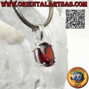 Ciondolo in argento 925‰ granato sfaccettato ovale incastonato su montatura lisc - Foto 1 di 4