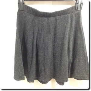 Falda skater gris Nollie - Imagen 1 de 3