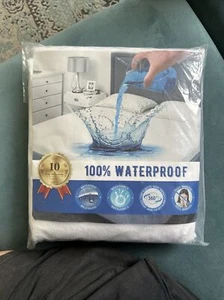 Amazon Twin 39”x75”  Waterproof Mattress Cover - Picture 1 of 4