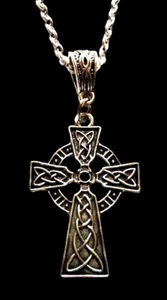 Celtic Cross Irish Knot Necklace Silver Tone Chain 18'' Inch Long - Picture 1 of 1