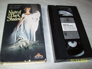 Night of Dark Shadows 1971 VHS 94 David Selby Kate Jackson Horror Thriller Witch - Picture 1 of 2