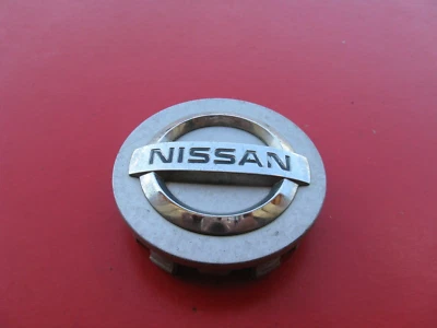 NISSAN ROGUE MURANO PATHFINDER 轮圈轮毂盖中心盖插袋 #10091 — 第 1/3 张图片