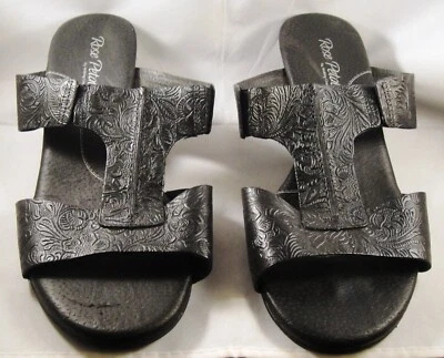 Sandálias WALKING CRADLES pétalas de rosa couro preto corrediça feminina WEDGE TAMANHO 9,5WW - Imagem 1 de 4