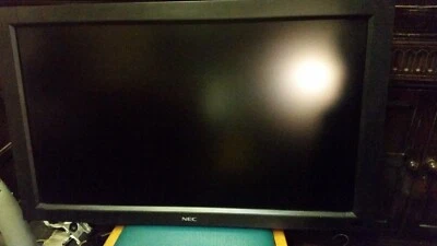 NEC TV MULTISYNC V321 LCD MONITOR - Image 1 of 4