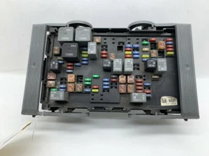 2009 GMC Yukon Fuse Relay Junction Box OEM Used - Picture 1 of 10