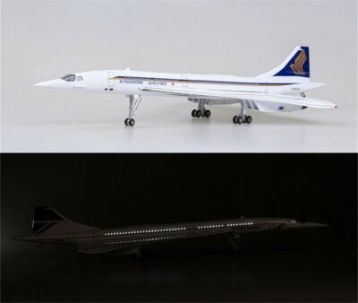 1/125 50cm Singapore Airlines Concorde Passanger Airplane Plane W/Light Sound To - Image 1 of 4