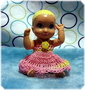 1 Handmade Crochet Doll Dress that Fit 3 Inch Babysitter Doll / NO DOLL OR SHOES - Picture 1 of 8
