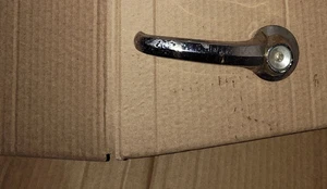 Manija de puerta corredera Ford E-100 Econoline 1975-1983 furgoneta D5UB-22266A26A OEM - Imagen 1 de 6