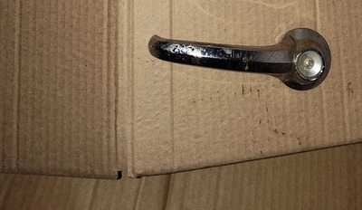 Manija de puerta corredera Ford E-100 Econoline 1975-1983 furgoneta D5UB-22266A26A OEM Foto 1 de 4