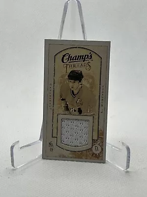 2009-10 Upper Deck CHAMPS THREADS #MT-LR LARRY ROBINSON SP - Image 1 of 2
