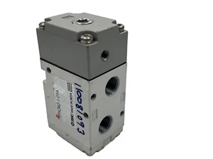SMC VPA342-1-01A 3/2 Way 1/8" Air Pilot Operated Pneumatic Valve - Picture 1 of 3
